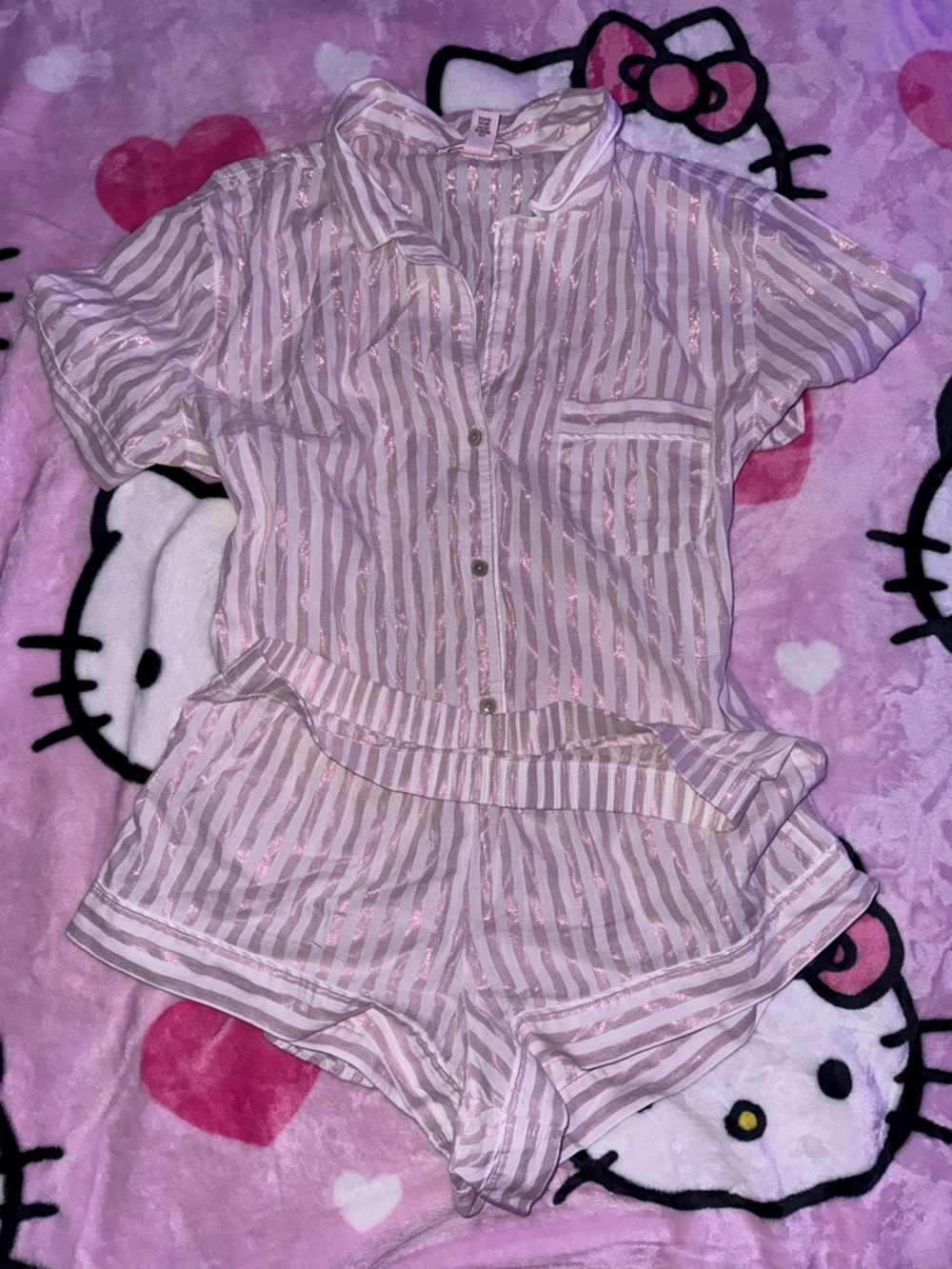 victoria’s secret striped pajama set 🪽